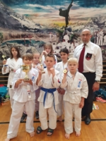 Karatecy Tarnowskiego Klubu Sportowego Oyama Karate